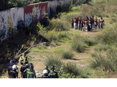 Guardia Civil ‘debió arrojarse al mar para salvar a quienes se ahogaban’