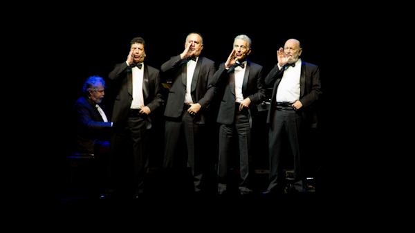 Les Luthiers en Chile