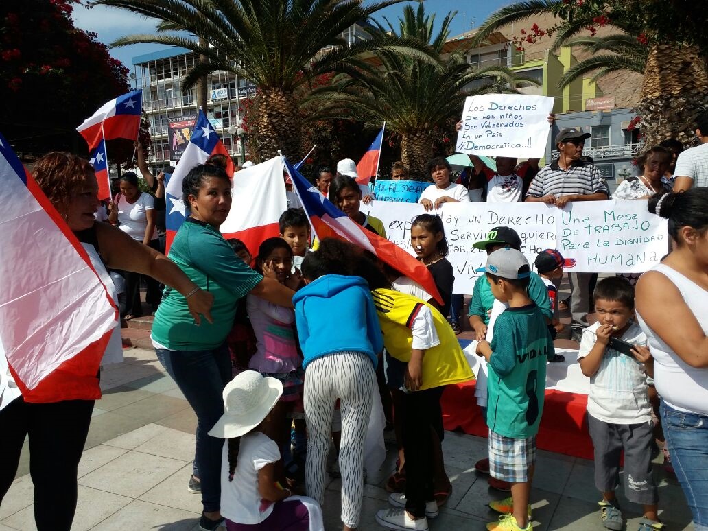 PRESENTAN CARTA A LA PRESDENTA BACHELET ANTE INMINENTE DESALOJO A POBLADORES DE CERRO CHUÑO Y PROBABLE EXPULSIÓN COLECTIVA A INMIGRANTES
